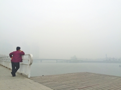 霧霾,已經(jīng)成為現(xiàn)在人們生活中的“新常態(tài)”。