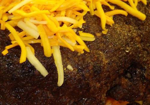 英國廚師制作巨型漢堡 重約31公斤 英國廚師制作巨型漢堡 重約31公斤