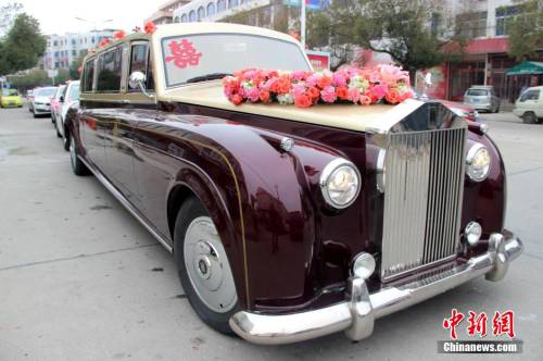 浙江青年千萬級勞斯萊斯迎娶上海新娘 浙江青年千萬級勞斯萊斯迎娶上海新娘