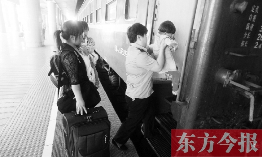 鄭州到溫州的2191/4次列車，是鄭州鐵路局最后一對綠皮車。