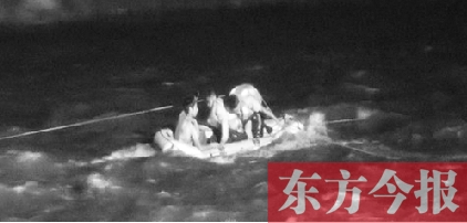 南陽(yáng)3男子夜晚孤島垂釣遇漲水被困河中央