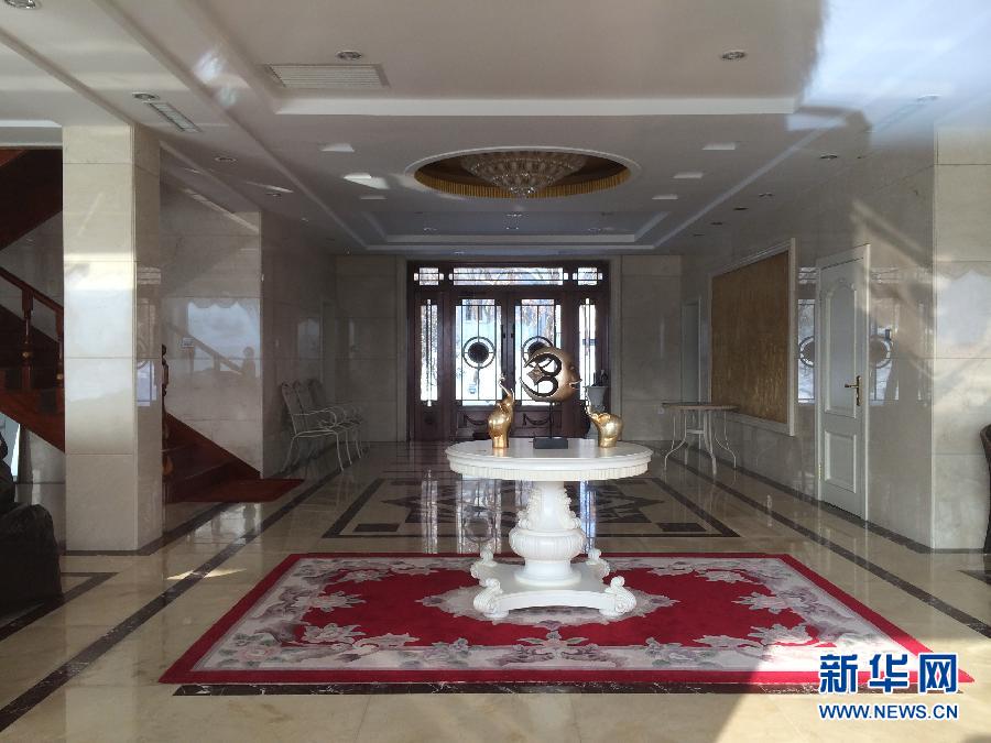 麗日山莊里的別墅大廳（2013年12月9日攝）。