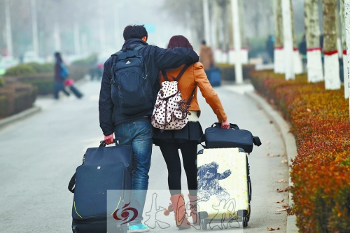 迫不及待地渴盼開學、想念學校，很大程度是因為身邊又有了你的身影相伴。