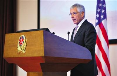 昨日下午，美國國防部長哈格爾在中國國防大學(xué)發(fā)表演講。