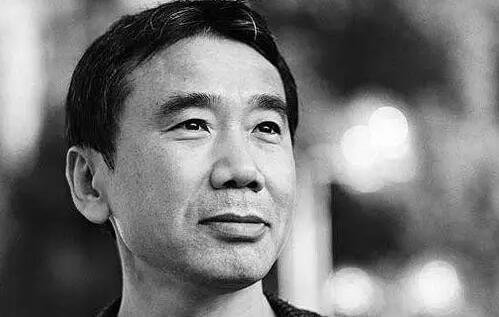 但賠率并非完全靠蒙。比如在2012年，Ladbrokes就成功壓中莫言獲獎(jiǎng)。而去年得主阿列克謝耶維奇，在諾獎(jiǎng)公布前一周反超村上春樹位列賠率榜首位。