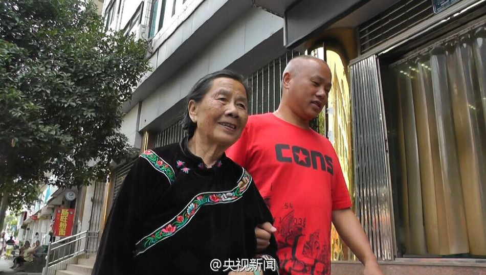 鐵窗捱過(guò)20年不認(rèn)罪 "死刑犯"獲無(wú)罪釋放