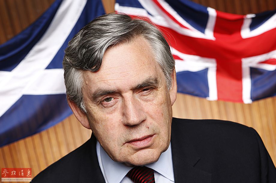 各國領導人退休后都干啥？小布什刷盤布朗教書