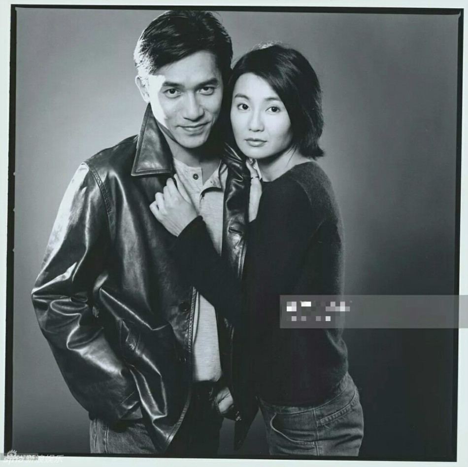 組圖:梁朝偉張曼玉舊寫(xiě)真曝光 CP感爆棚電力足 組圖:梁朝偉張曼玉舊寫(xiě)真曝光 CP感爆棚電力足