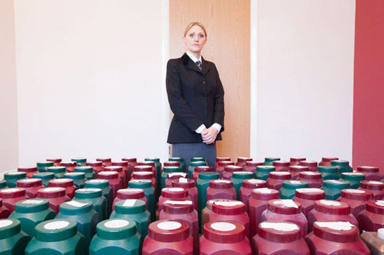 英25萬(wàn)具骨灰滯留殯儀館，部分存放逾40年無(wú)人認(rèn)領(lǐng)。（網(wǎng)頁(yè)截圖）