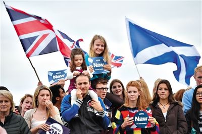 最新民意調(diào)查結(jié)果顯示，反獨(dú)陣營(yíng)的支持率繼續(xù)領(lǐng)先。