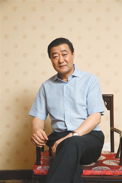 　張新明金業(yè)集團(tuán)董事長(zhǎng)。2002年進(jìn)入焦炭領(lǐng)域。2010年，張新明將金業(yè)煤焦化集團(tuán)部分資產(chǎn)以79億賣