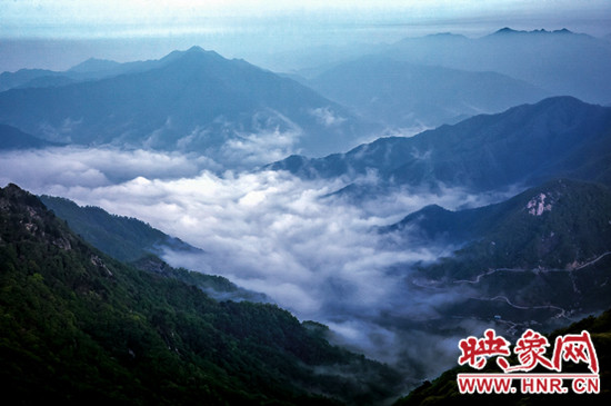 美不勝收 爬山、游園、賞奇觀(guān)（組圖）