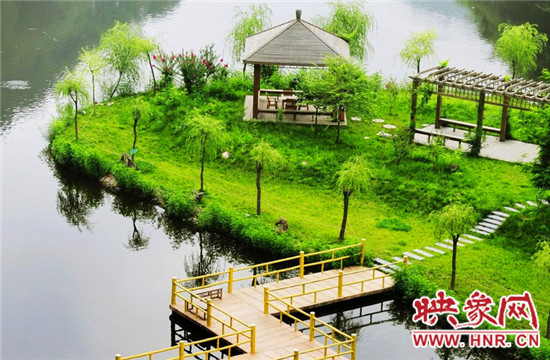 美不勝收 爬山、游園、賞奇觀(guān)（組圖）