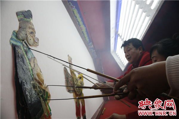 中國皮影“山花獎(jiǎng)”展演大賽4月2日盛大舉行 中國皮影“山花獎(jiǎng)”展演大賽4月2日盛大舉行