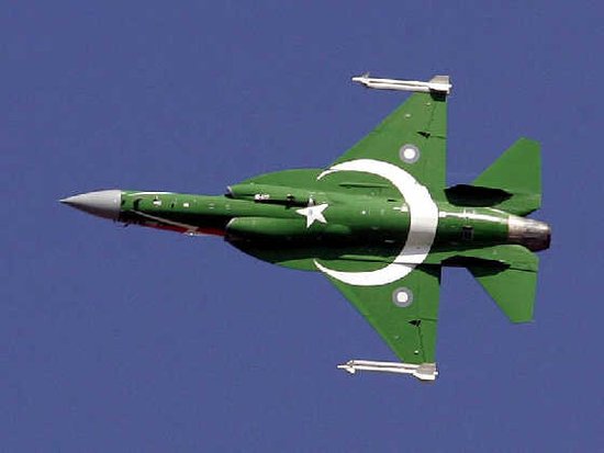 資料圖：梟龍戰(zhàn)機優(yōu)秀的性能得到巴基斯坦的認可