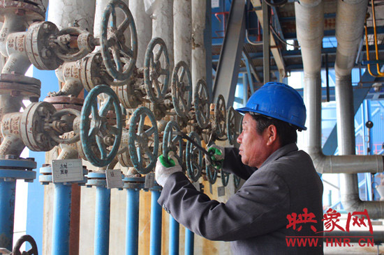 鄭州供暖首日迎考 映象網(wǎng)“問(wèn)暖”市民 鄭州供暖首日迎考 映象網(wǎng)“問(wèn)暖”市民