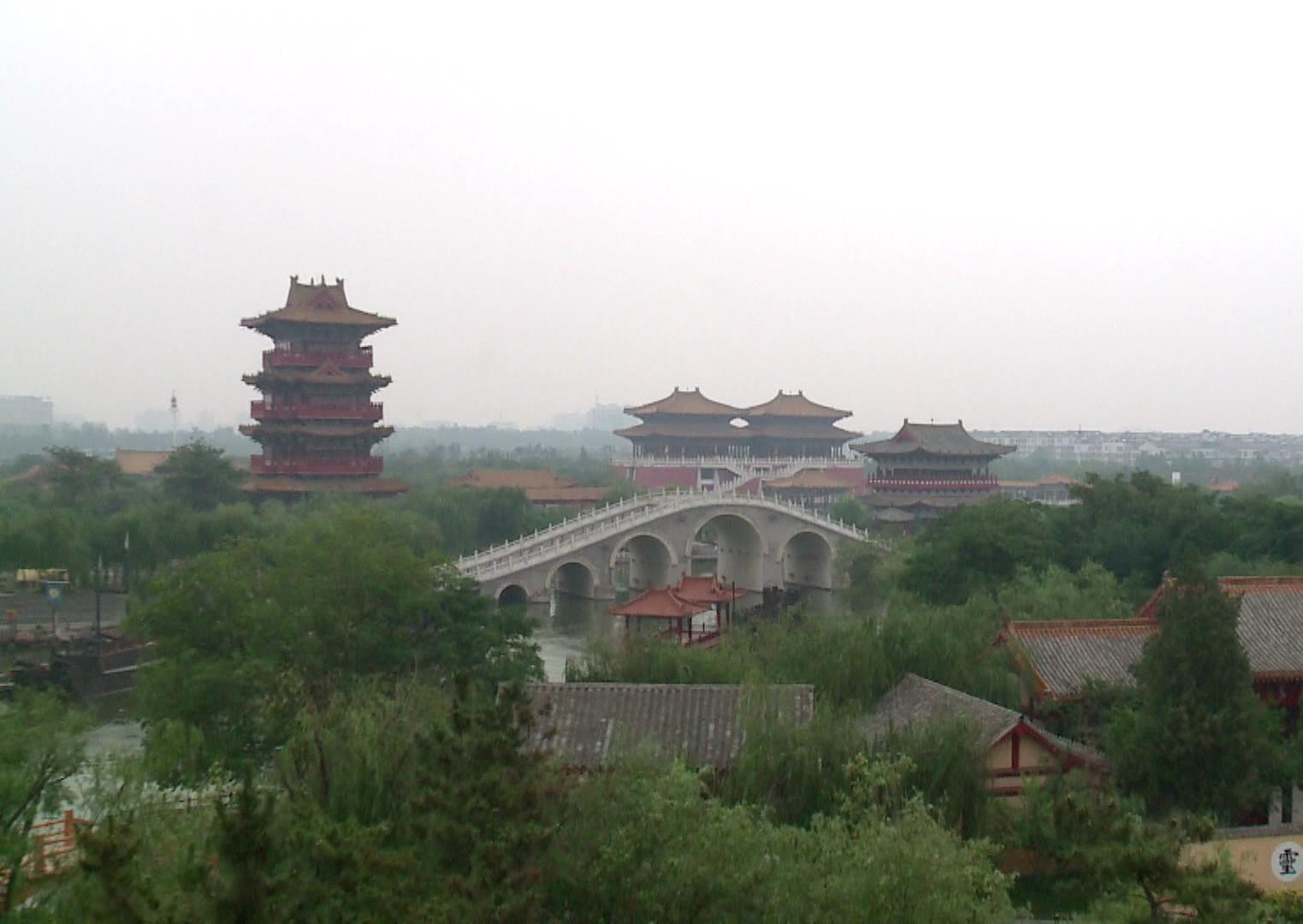 舒婷、鄭愁予等詩(shī)人齊聚開封話端午