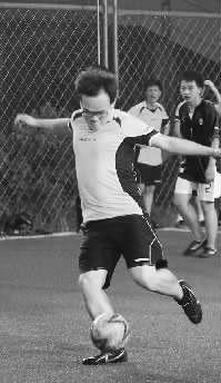 雖然俺是替補，可腳法依然風騷