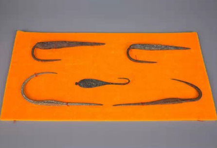 這么大的魚鉤你見過嗎？