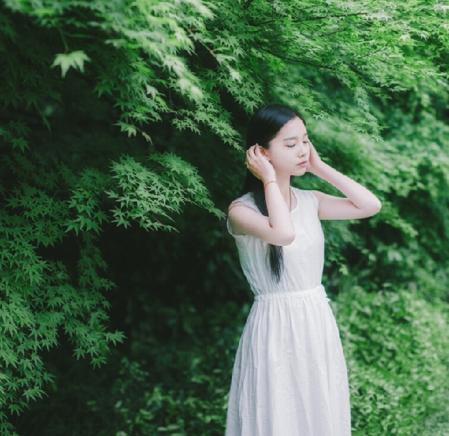 同濟90后學霸女神?；?顏值爆表清純迷人